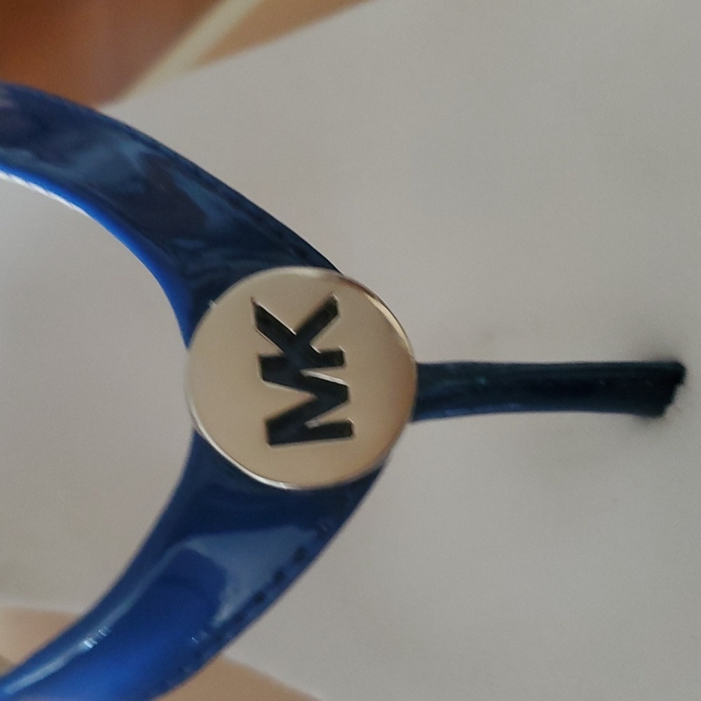 MICHAEL Michael Kors Cobalt Judy Wedge Thong Sandal Size 7.5 - Picture 4 of 12